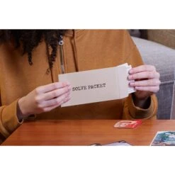 Hasbro Cluedo Verrat In Der Villa, Brettspiel -Kaufland Hasbro Cluedo Verrat in der Villa Brettspiel@@1858539 7