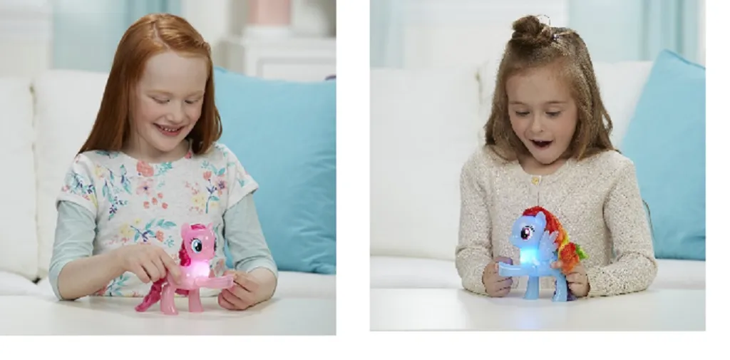 Hasbro My Little Pony The Movie Leuchtende Freunde (Motivauswahl) Applejack 6 Hasbro My Little Pony The Movie Leuchtende Freunde (Motivauswahl) Applejack – Bild 4